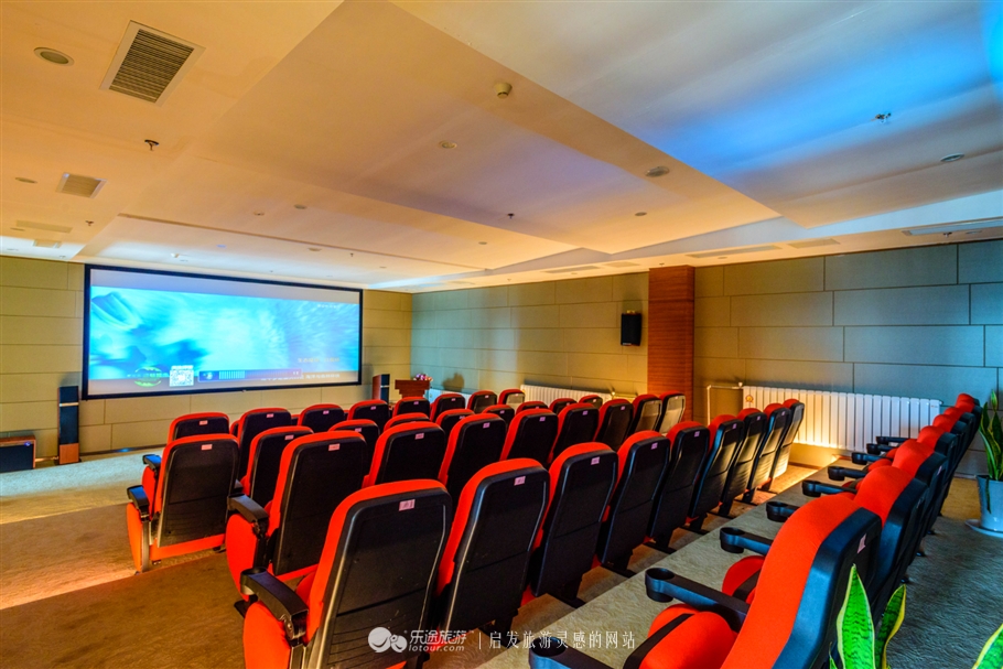 碧桂园十里金滩酒店海边上的五星酒店