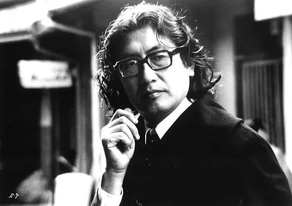 圣诞快乐劳伦斯先生讽刺的是什么,圣诞快乐劳伦斯先生图