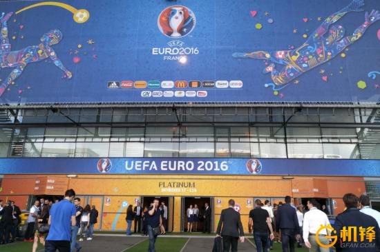 世界冠军对决！nubiaZ11实拍法兰西球场