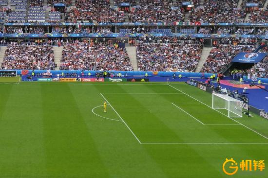 世界冠军对决！nubiaZ11实拍法兰西球场