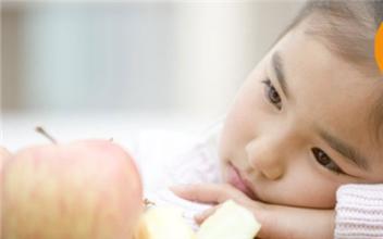 宝宝抽搐原因及治疗方法,婴儿抽搐一般由什么原因引起的