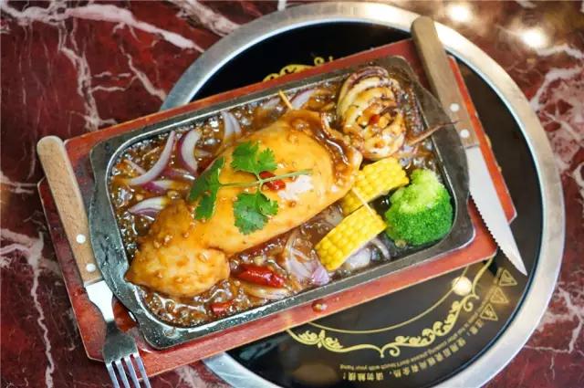 吃个饭感觉去了新加坡，在佛山我只服星州大椰！