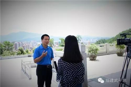 专访武平籍男高音、国际声乐大赛银奖获得者温鸿祥老师