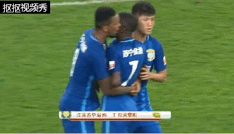 江苏苏宁中场拉米雷斯,拉米雷斯在中超争议瞬间