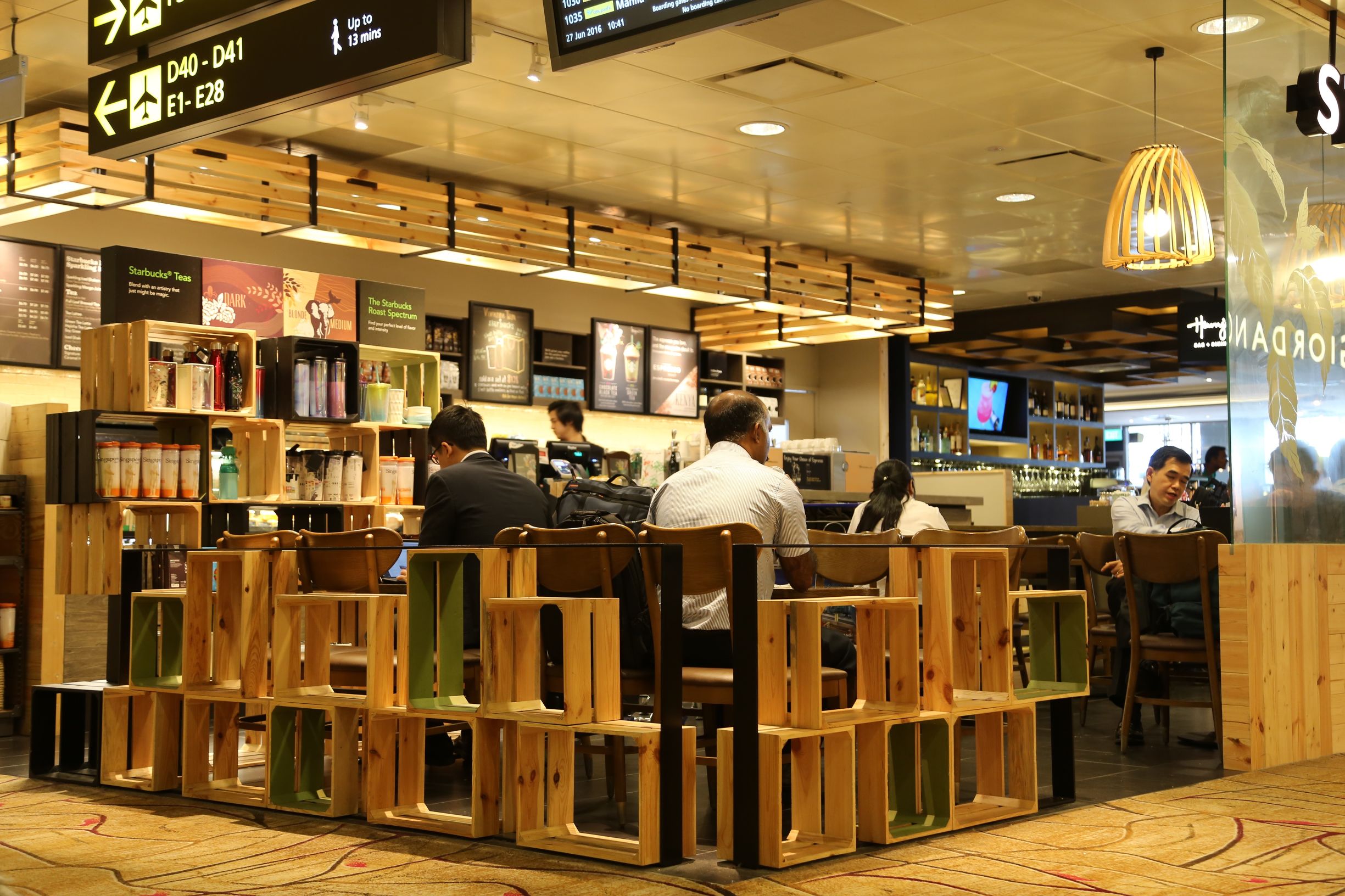 新加坡机场升级攻略超难,新加坡最牛机场