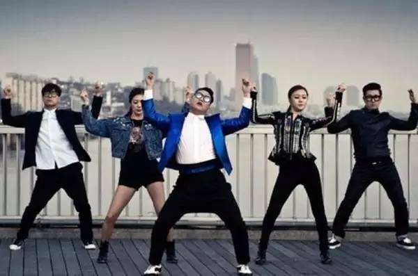 快拿下这只温柔野兽，TA能帮你挡脸藏肉！