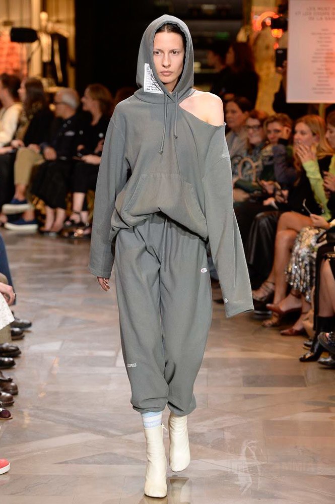 vetements2022秋冬高级,男装高定vetements