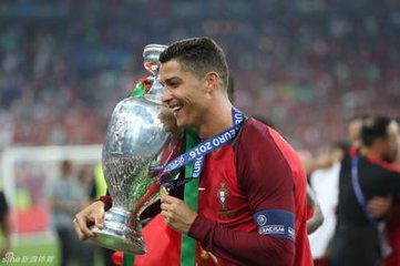 葡萄牙夺冠c罗更衣室演讲,葡萄牙如果夺冠c罗会退役吗