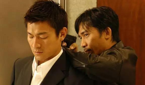 警匪较量周星驰,周星驰电影里的香港警匪片