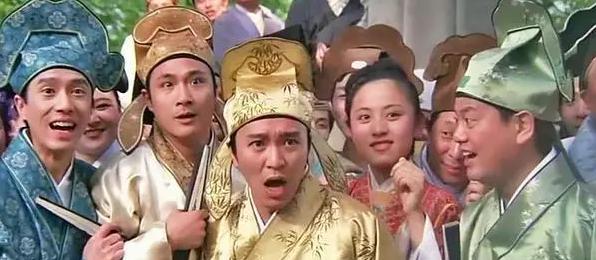 警匪较量周星驰,周星驰电影里的香港警匪片