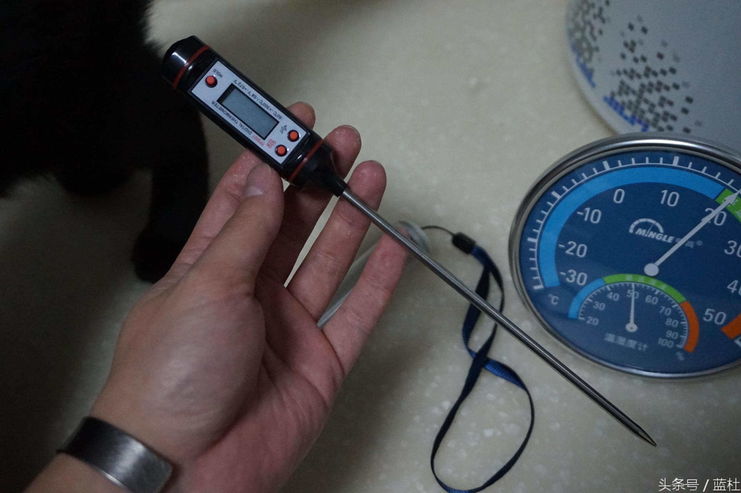 保温杯测温度准吗,可以测温度的保温杯