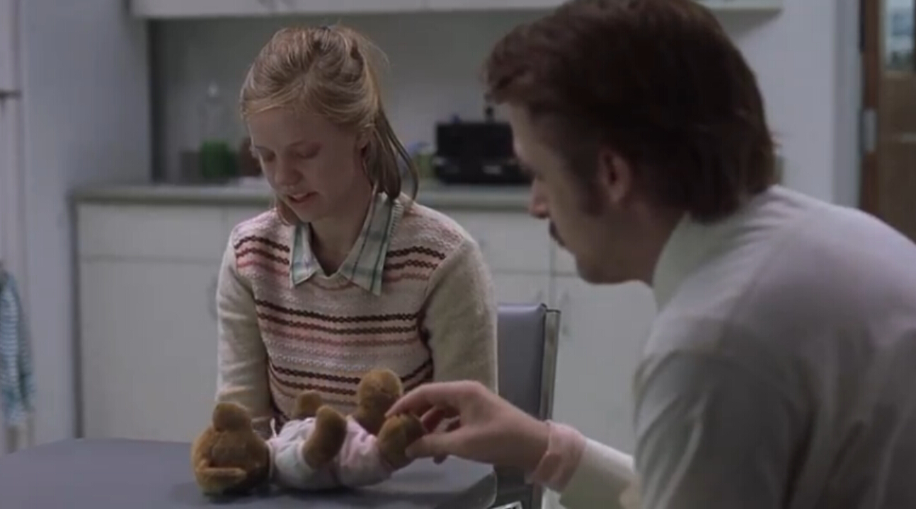 男子与「*气娃充**娃」相恋，看到最后我却被治愈了