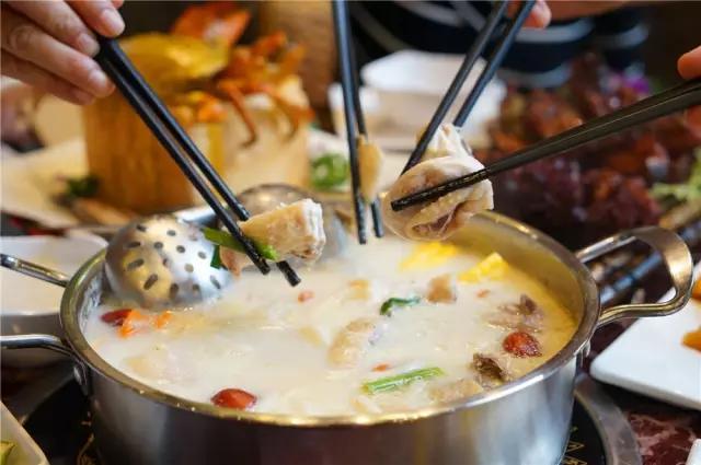 吃个饭感觉去了新加坡，在佛山我只服星州大椰！