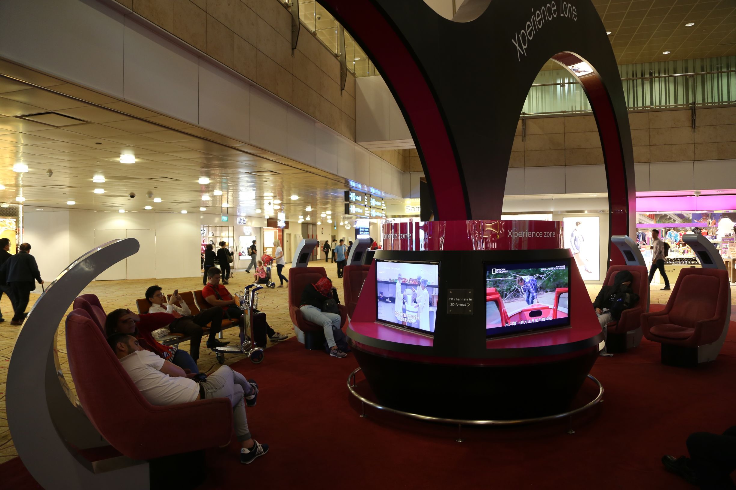 新加坡机场升级攻略超难,新加坡最牛机场