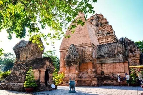天津直飞泰国航班每周几次,天津去普吉岛有直飞吗