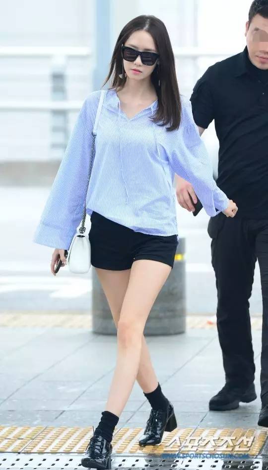 首尔最美穿衣搭配,这个夏天最火穿搭