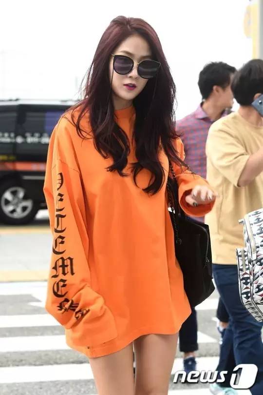 首尔最美穿衣搭配,这个夏天最火穿搭