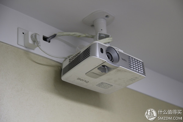 看欧洲杯的球迷,看爽