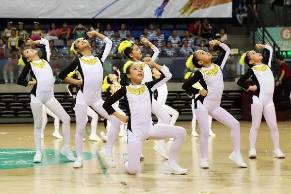 罗湖骄傲：足球小将超录取线61分考上清华！