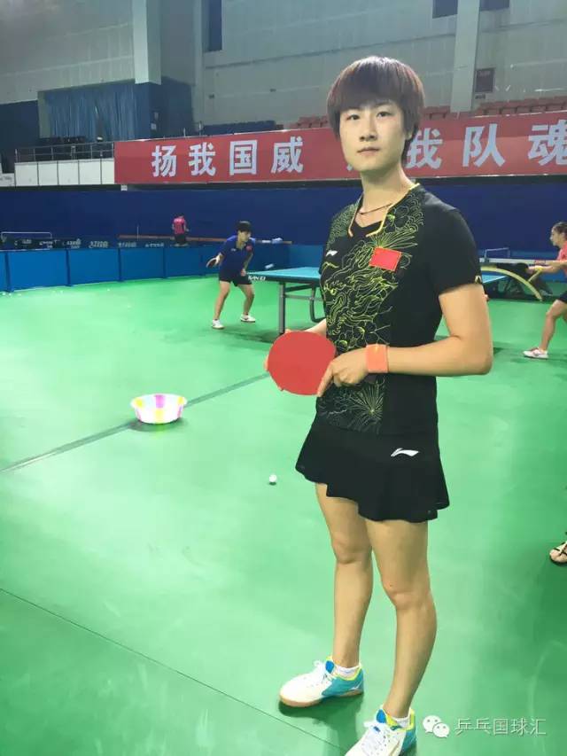 2016年国乒队服,16年里约奥运会国乒三剑客