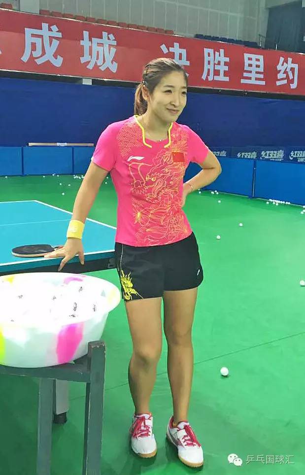 2016年国乒队服,16年里约奥运会国乒三剑客