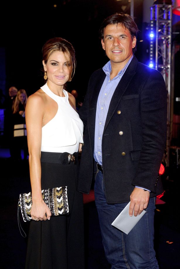 谁是科尔曼？威尔士主帅的传奇故事