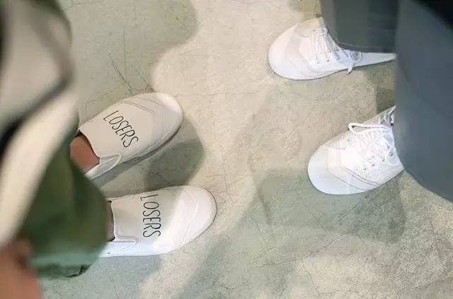 朴信惠喜欢穿什么鞋,朴信惠同款老爹鞋