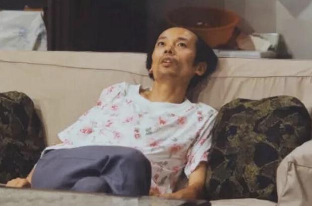 闪购直播间现场直播卖货,闪购直播间现场