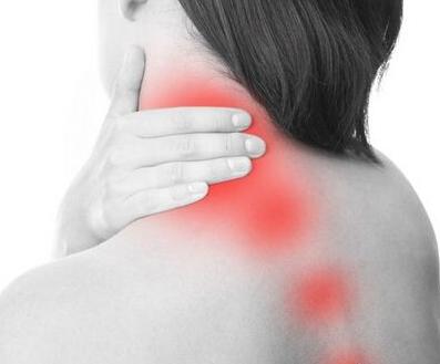 左手臂酸左脚痛应警惕的病,左手臂酸麻痛是大病前兆