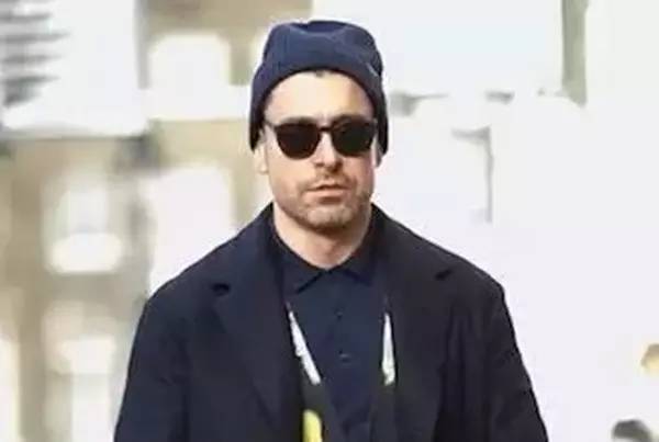 快拿下这只温柔野兽，TA能帮你挡脸藏肉！