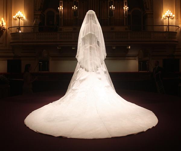 十大最美婚纱摄影作品,全球十大豪华婚纱
