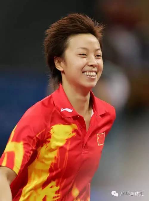 2016年国乒队服,16年里约奥运会国乒三剑客