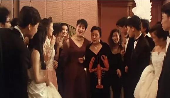 警匪较量周星驰,周星驰电影里的香港警匪片