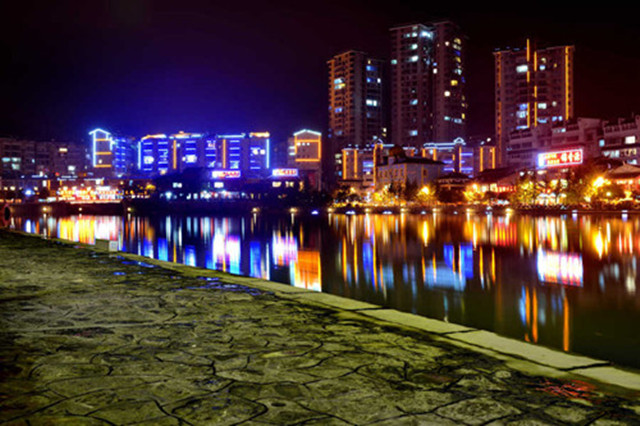 江畔论道：被失眠折磨一年，用八天自我救赎