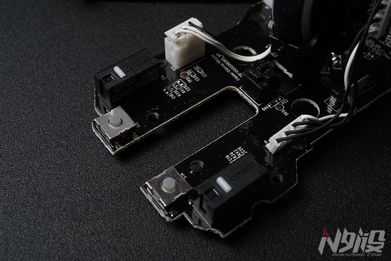 雷蛇那伽梵蛇鼠标拆解视频,RAZER那伽梵蛇