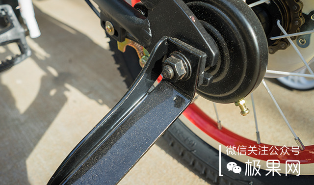 这辆美亚销量第一的童车，孩子骑上想摔跤都难