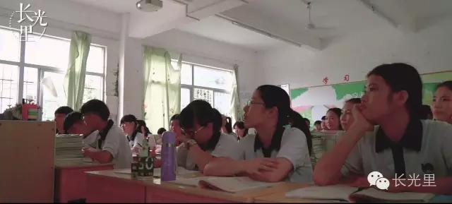 又到一年毕业时,毕业校歌