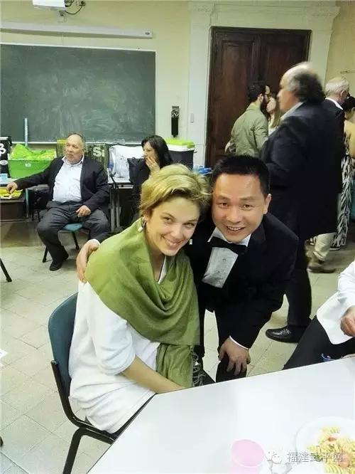 专访武平籍男高音、国际声乐大赛银奖获得者温鸿祥老师