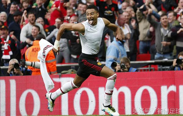 欧洲杯决赛谁主裁,欧洲杯决赛主裁判哪里人