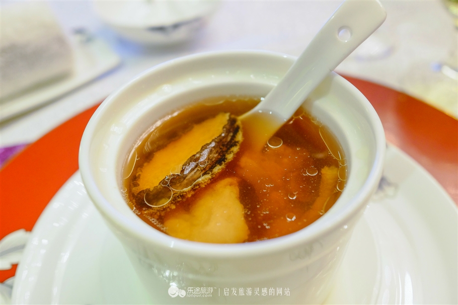 碧桂园十里金滩酒店海边上的五星酒店