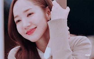 金秘书为何那样同款发色,金秘书的口红色号