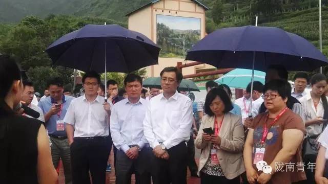 电商要闻副市长杨永坤参加全国“青年·生态·扶贫——‘三变’改革中的青春力量”主题论坛