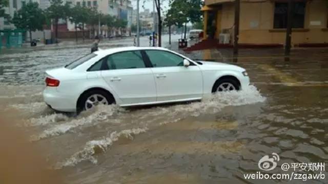 新乡暴雨受灾视频,新乡特大暴雨抢险动态视频