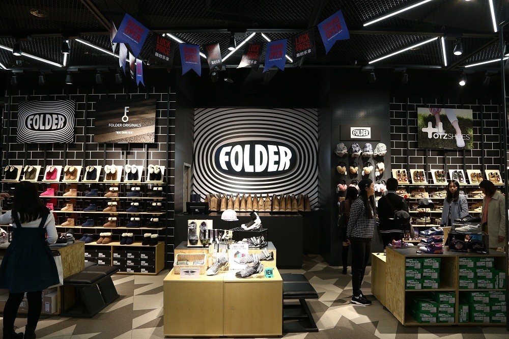 一堆新兴品牌抓住80、90后的心，富力的这个mall实力爆棚