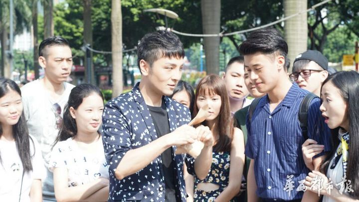 2011年春晚傅琰东魔术表演,魔术师傅琰东春晚魔术猜东西