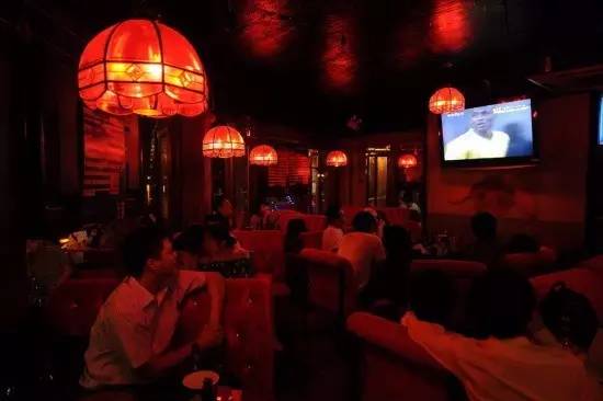 欧洲杯赚了多少呀,一个欧洲杯能赚多少