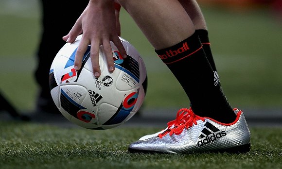 打破欧洲统治世界杯,世界杯阿迪达斯踢赢耐克球队