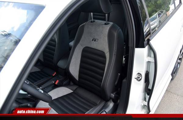 水泥地实战无压力正代AirJordan鞋款的替代品