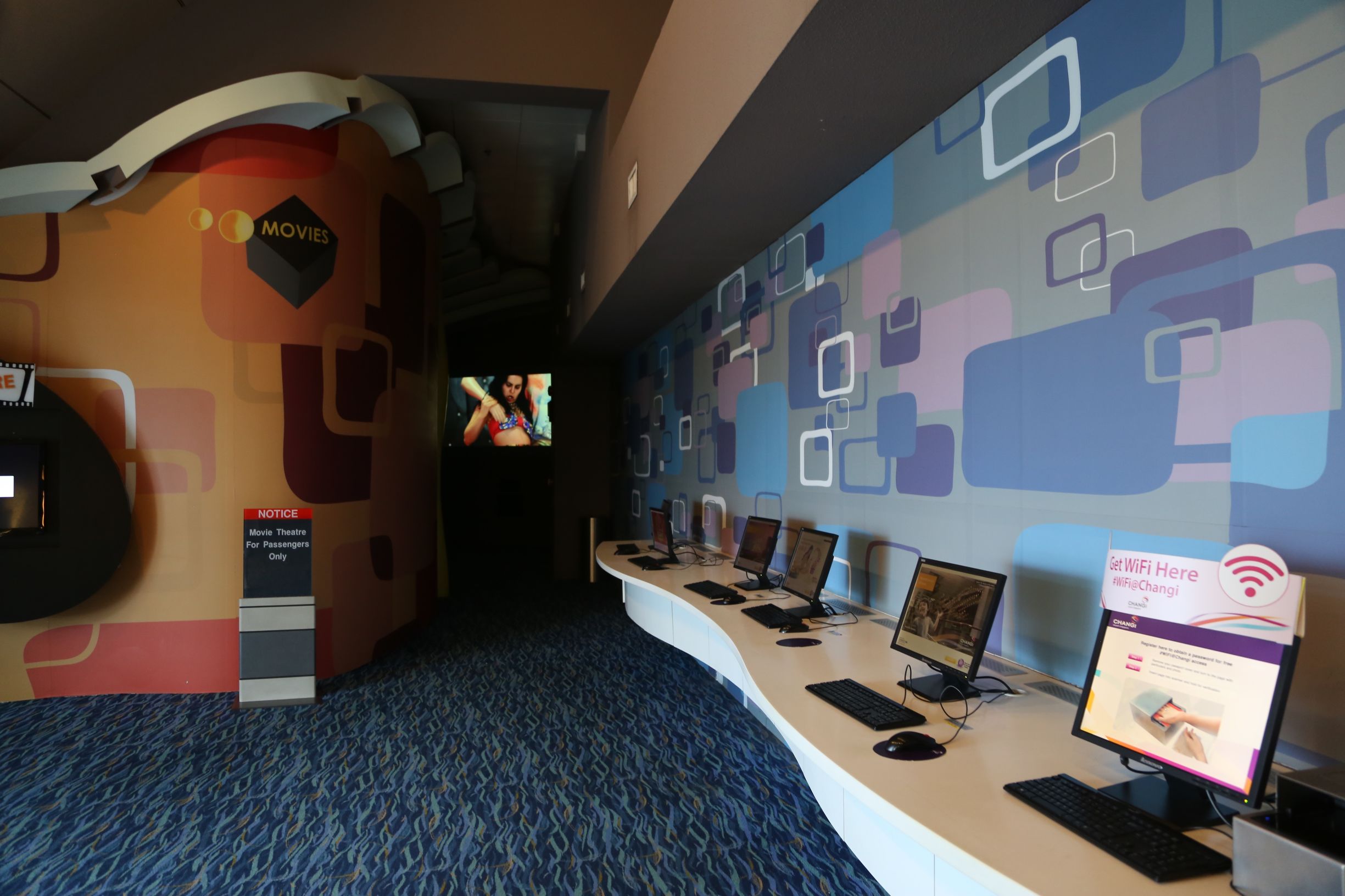 新加坡机场升级攻略超难,新加坡最牛机场