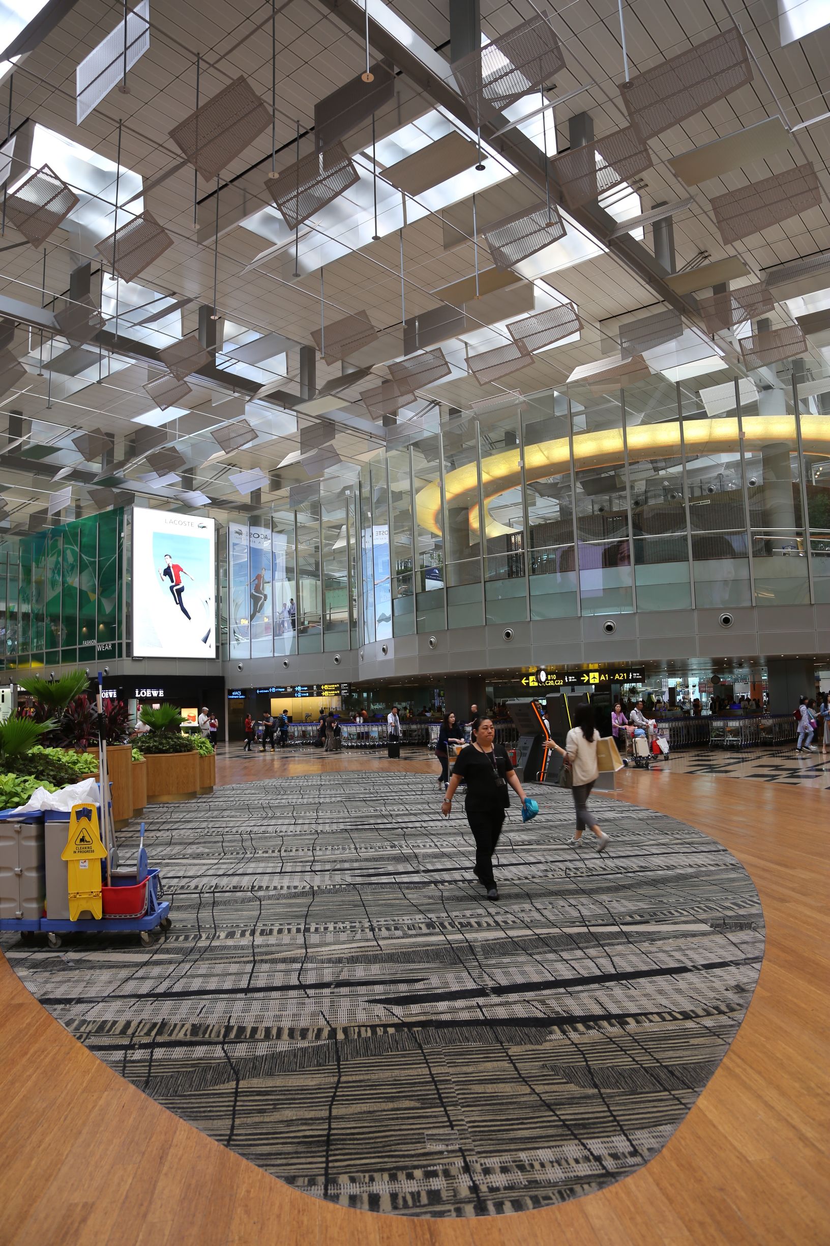 新加坡机场升级攻略超难,新加坡最牛机场